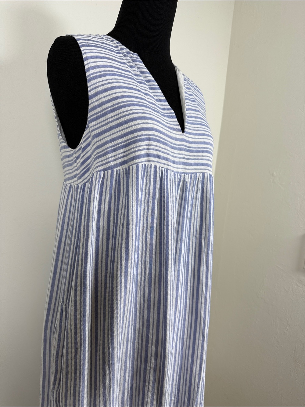 GREYLIN Sleeveless Blue and White Striped V-Neck Maxi Dress XS - Picture 3 of 8